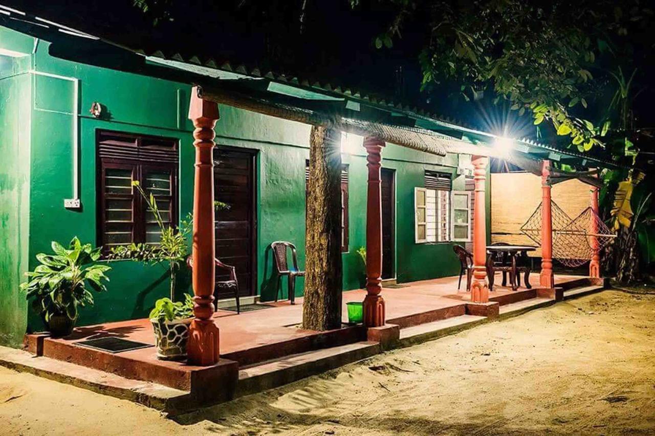 Coconut Park Bed & Breakfast Анурадхапура Екстериор снимка