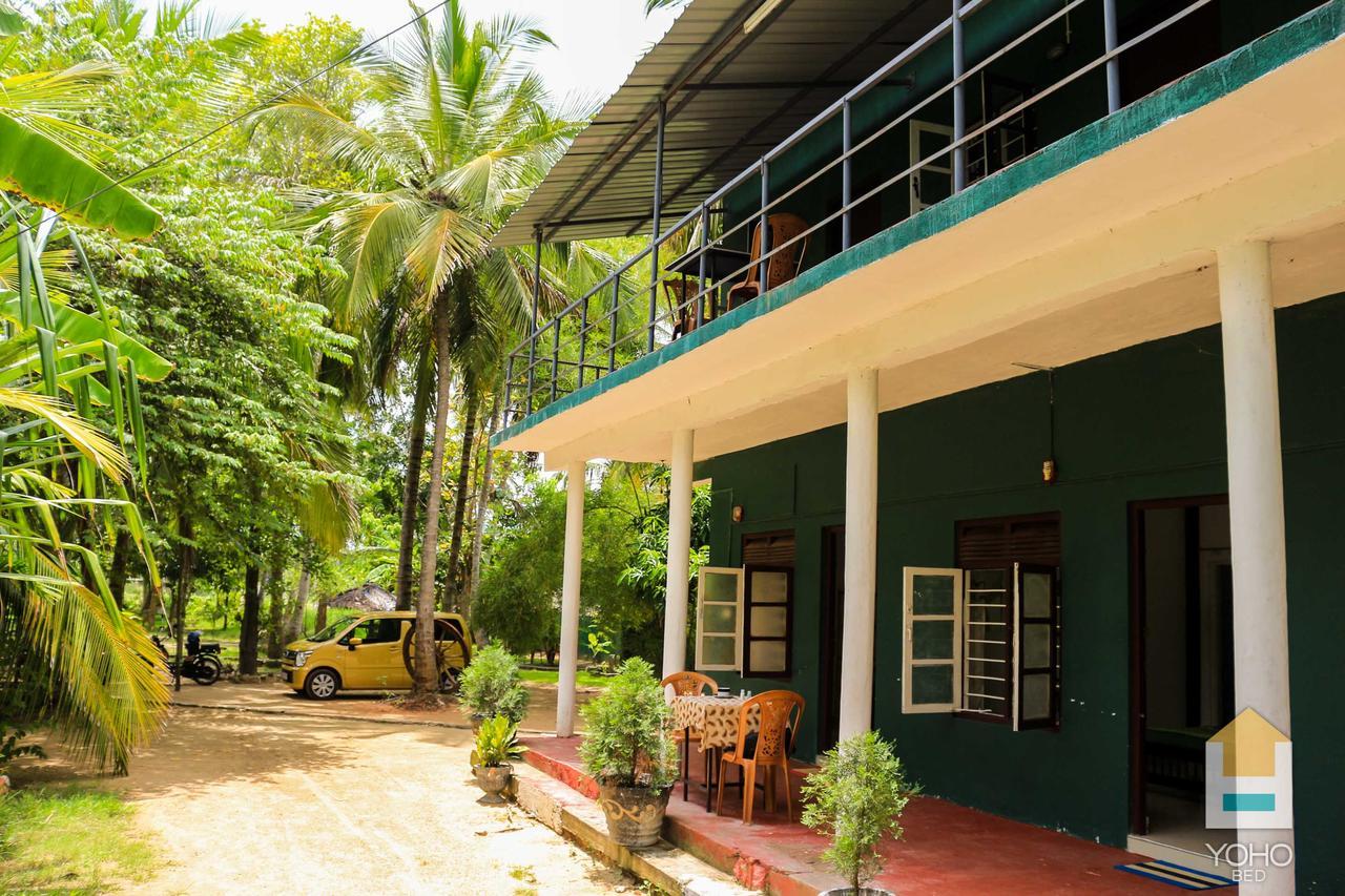 Coconut Park Bed & Breakfast Анурадхапура Екстериор снимка